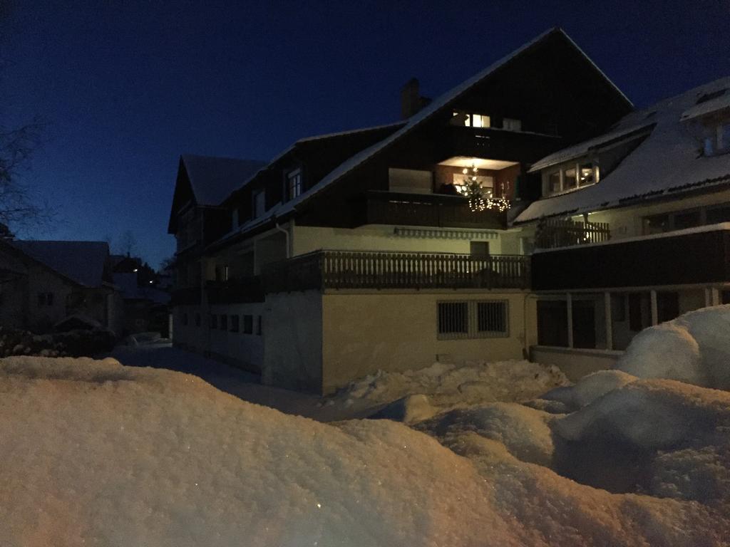 Ღlieblingsraum Fewo Stellplatz Babybett Disneytvღ Oberstaufen Exterior foto